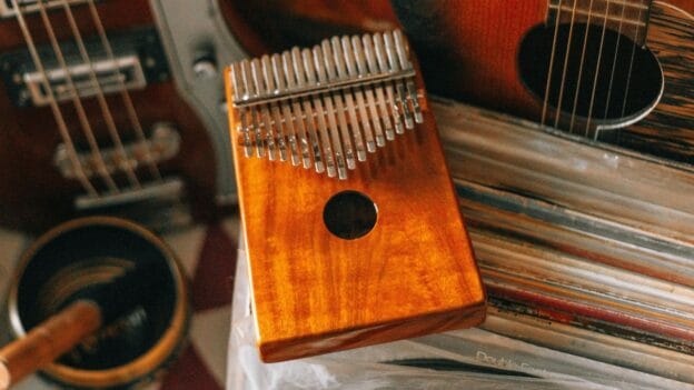 Hướng dẫn học đàn kalimba từ cơ bản đến nâng cao