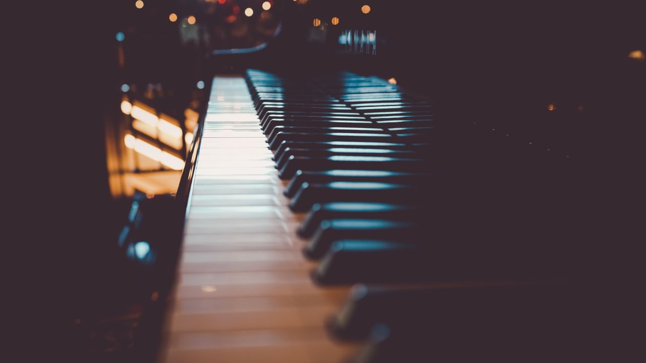 Học 1 kèm 1: Pop Piano cho Người mới