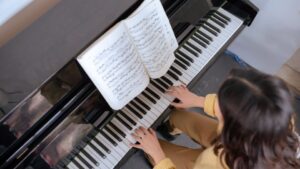 Pop Piano cho Người mới Bắt đầu