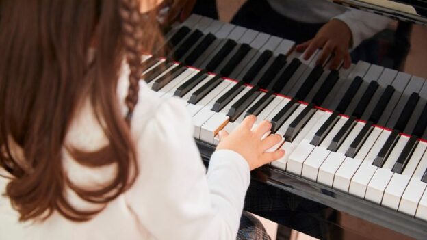 Khoá học Pop Piano Cảm xúc